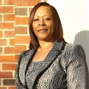 Meet your Posher, Debra